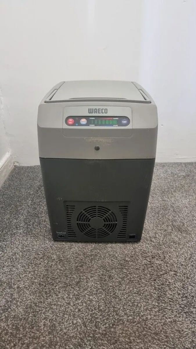 Dometic Waeco Tropicool 21L Cool Box - Image 1