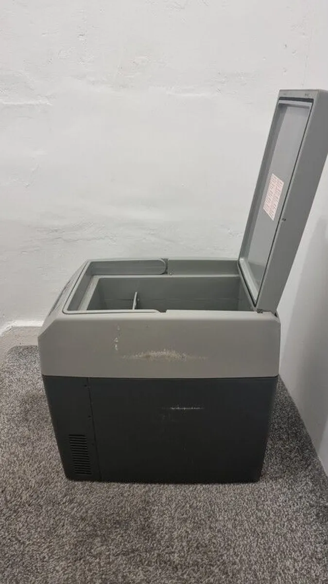 Dometic Waeco Tropicool 21L Cool Box - Image 3