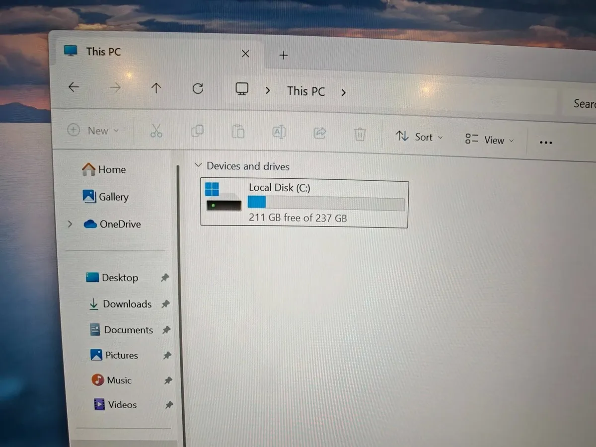 Lenovo ThinkPad L14 Gen5 Laptop | AMD Ryzen 5 Pro - Image 4