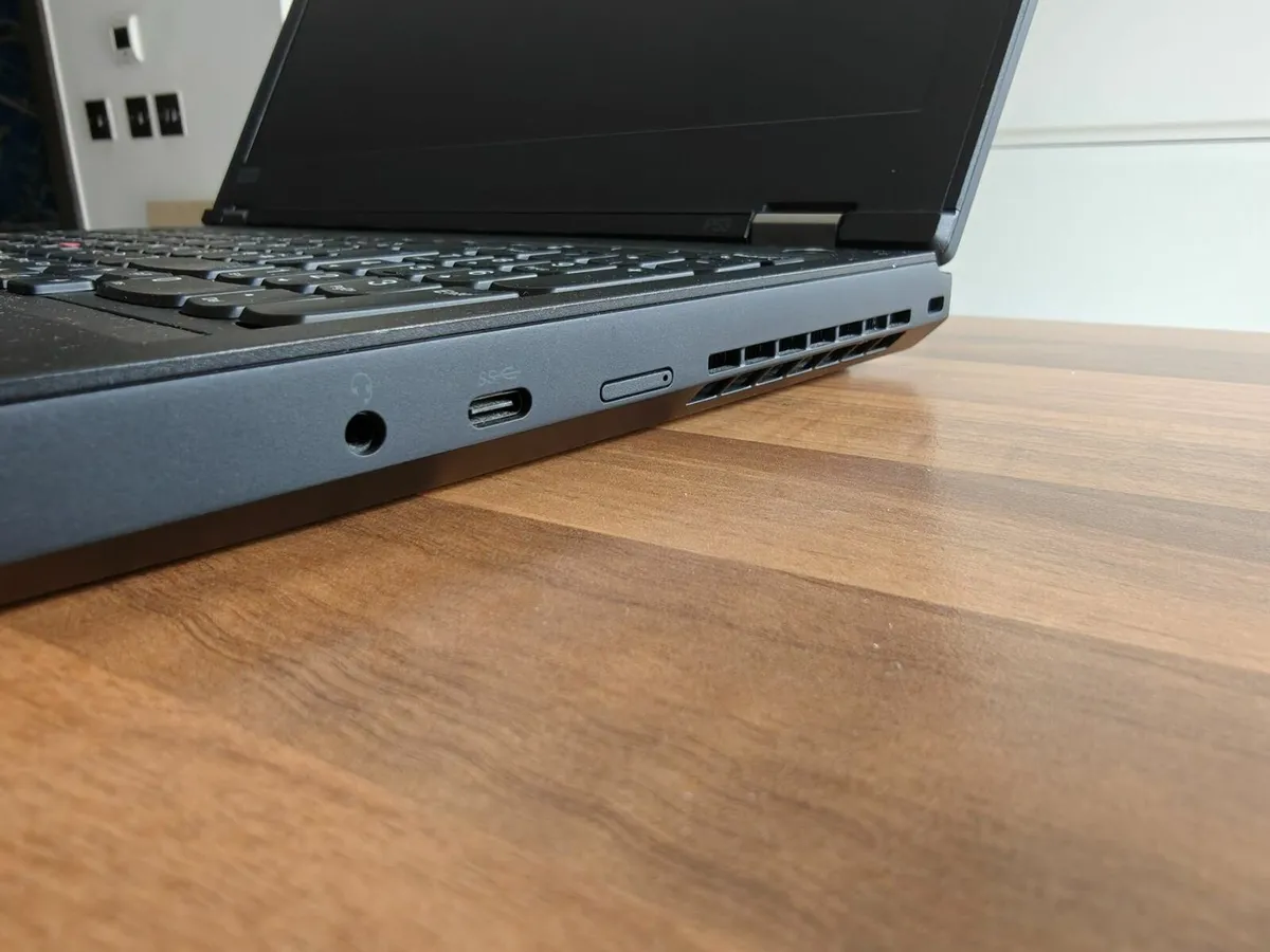 Lenovo ThinkPad P53 | i7 (9th gen) | 32GB | 512GB - Image 4