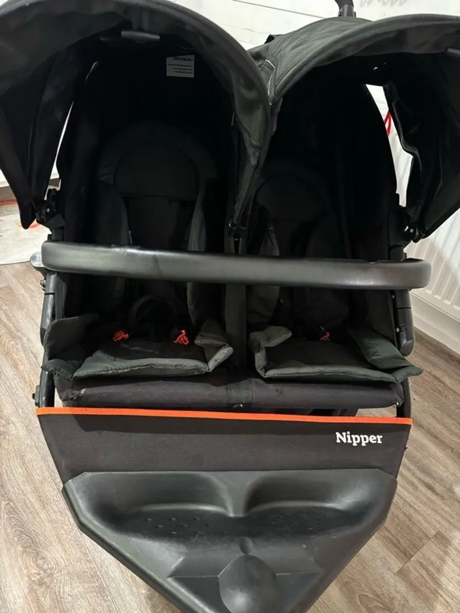 Out and About Double Nipper V5 - Image 3