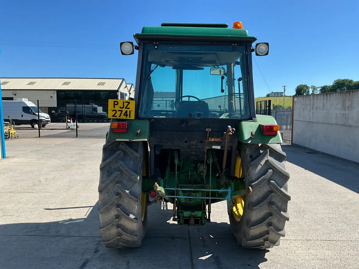 JOHN DEERE 2850 2WD TRACTOR - Image 4