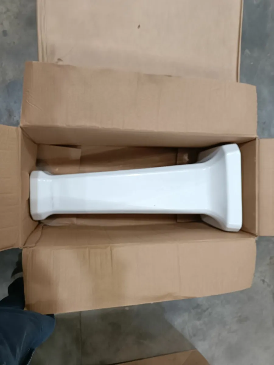 Online Auction Of Corner Basins & Much more! - Image 3