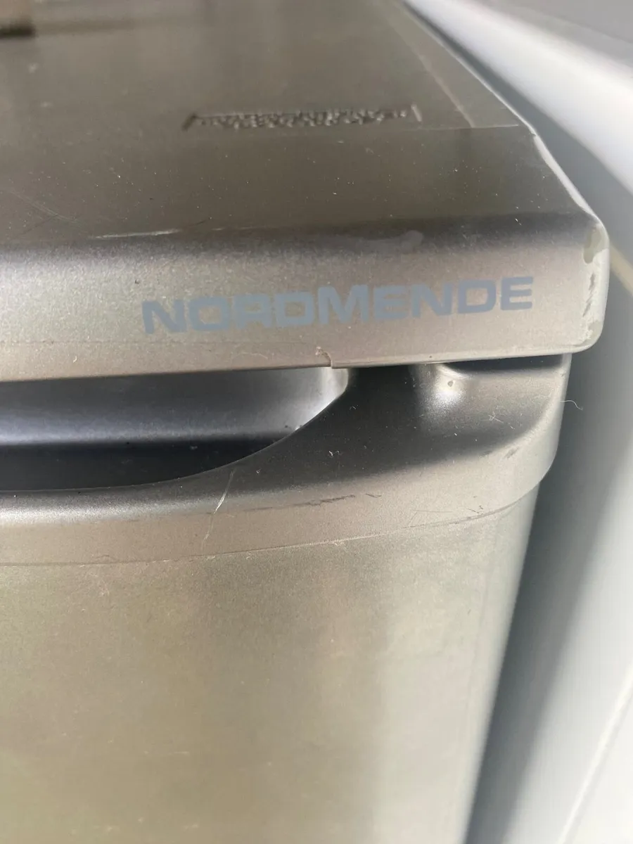 Freezer - Image 1