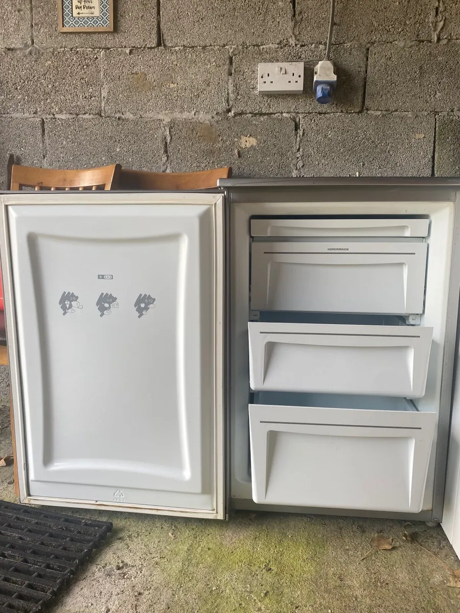 Freezer - Image 2