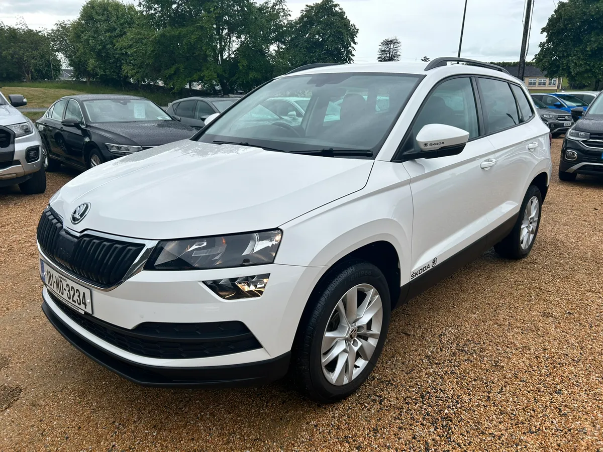 Skoda Karoq SE 1.0 TSI petrol - Image 3