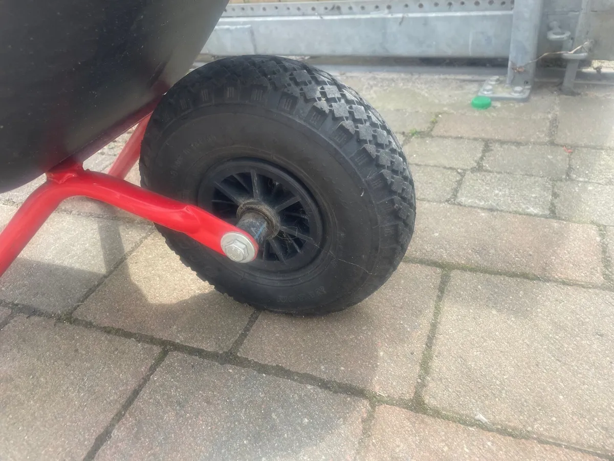 Child’s Dino wheel barrow - Image 4