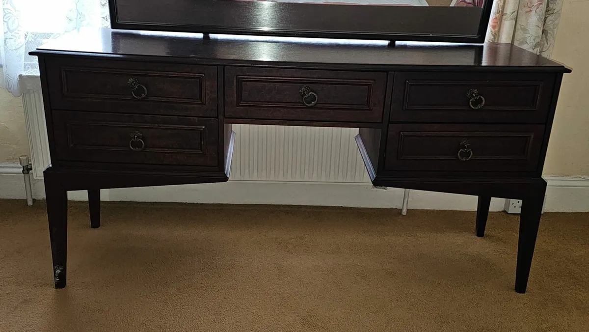 Dressing Table with Mirror - Image 3