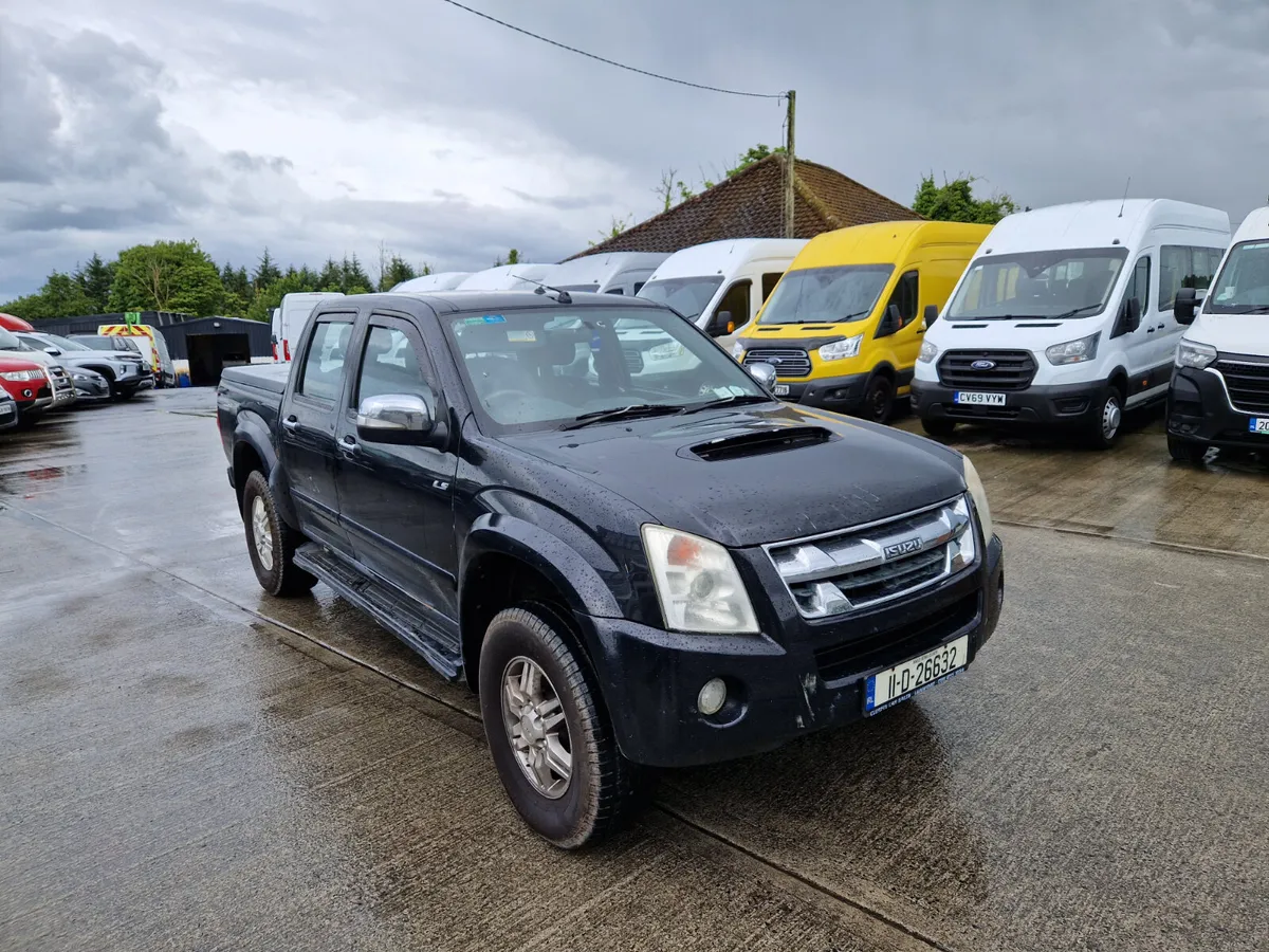 NEW CVRT 11 ISUZU DMAX AUTOMATIC 3.0L TRADE SALE - Image 4