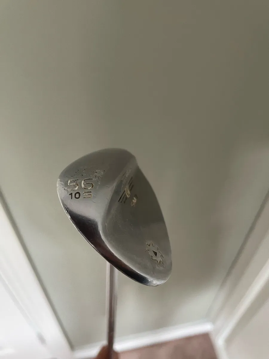Titleist Vokey SM7 56* wedge - Image 3