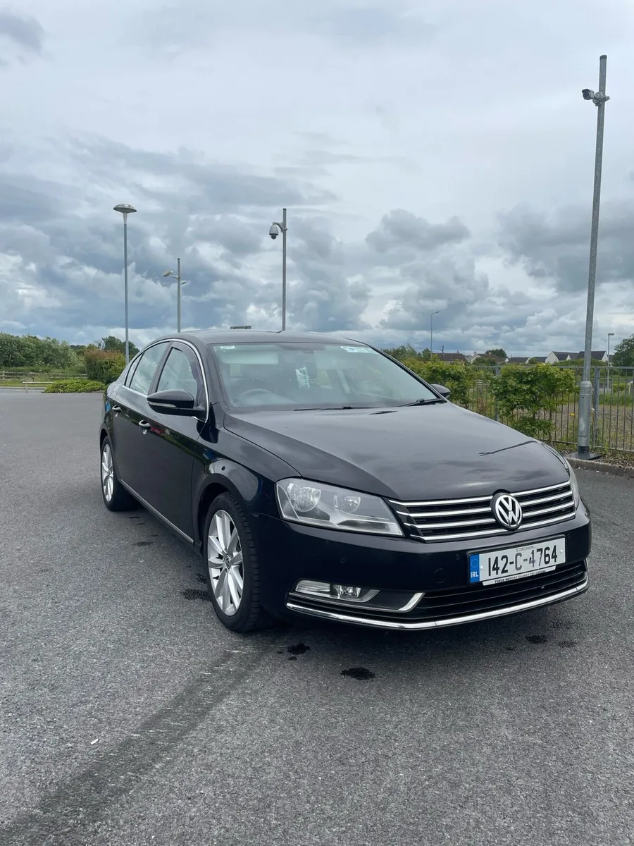 Volkswagen Passat 2014 - Image 1