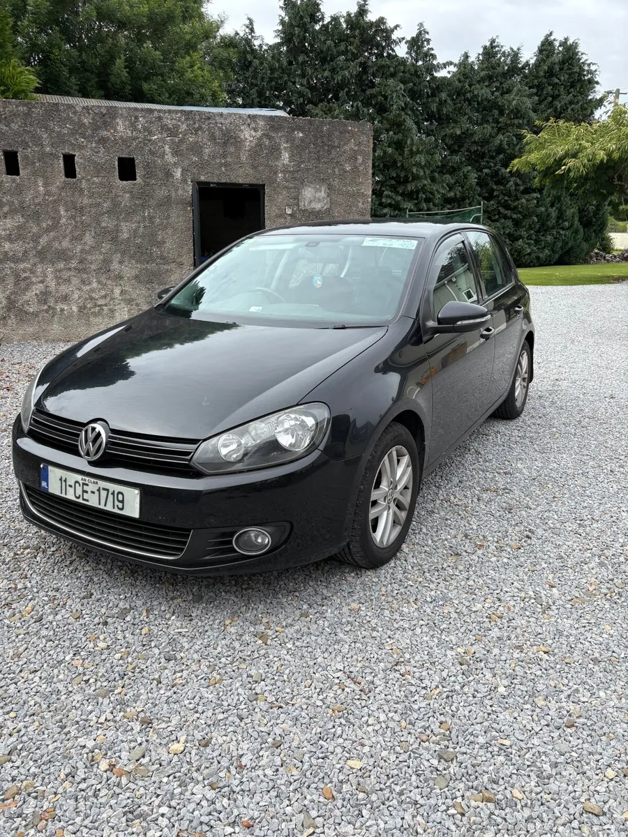 Volkswagen Golf 2011 - Image 1