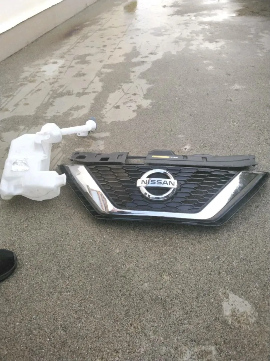 Grill - Image 1