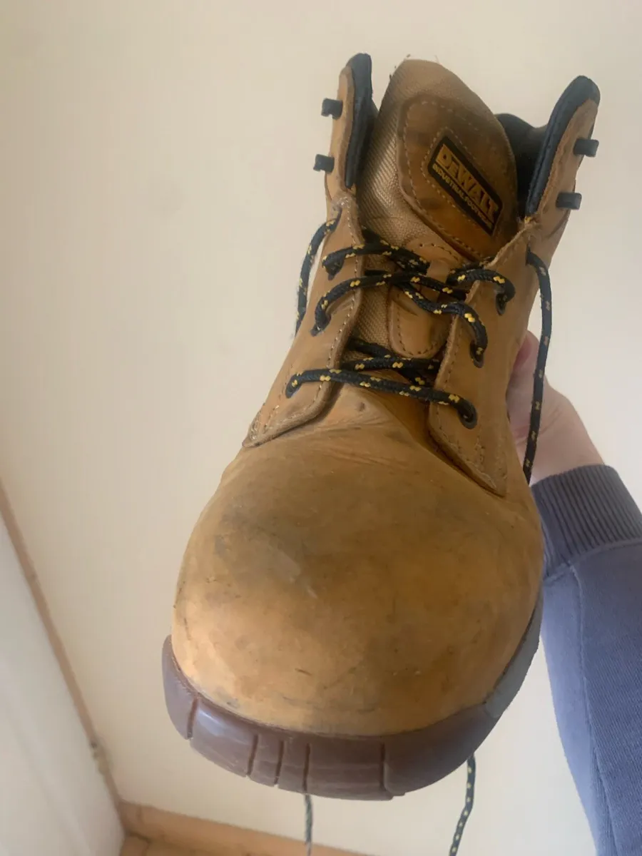 DeWalt steel toecap boots - Image 4