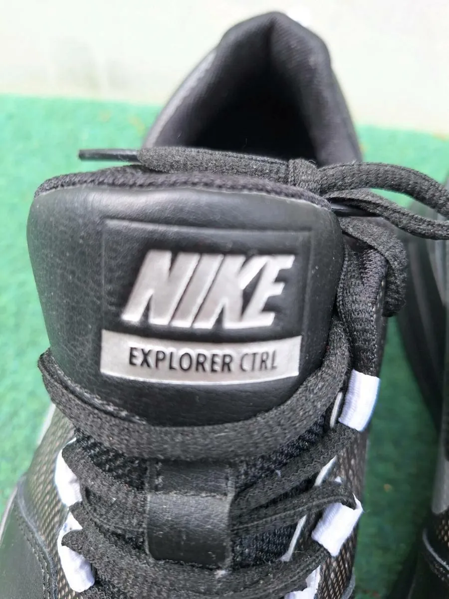 Golf shoes... New Nike men's size 7 - Image 2