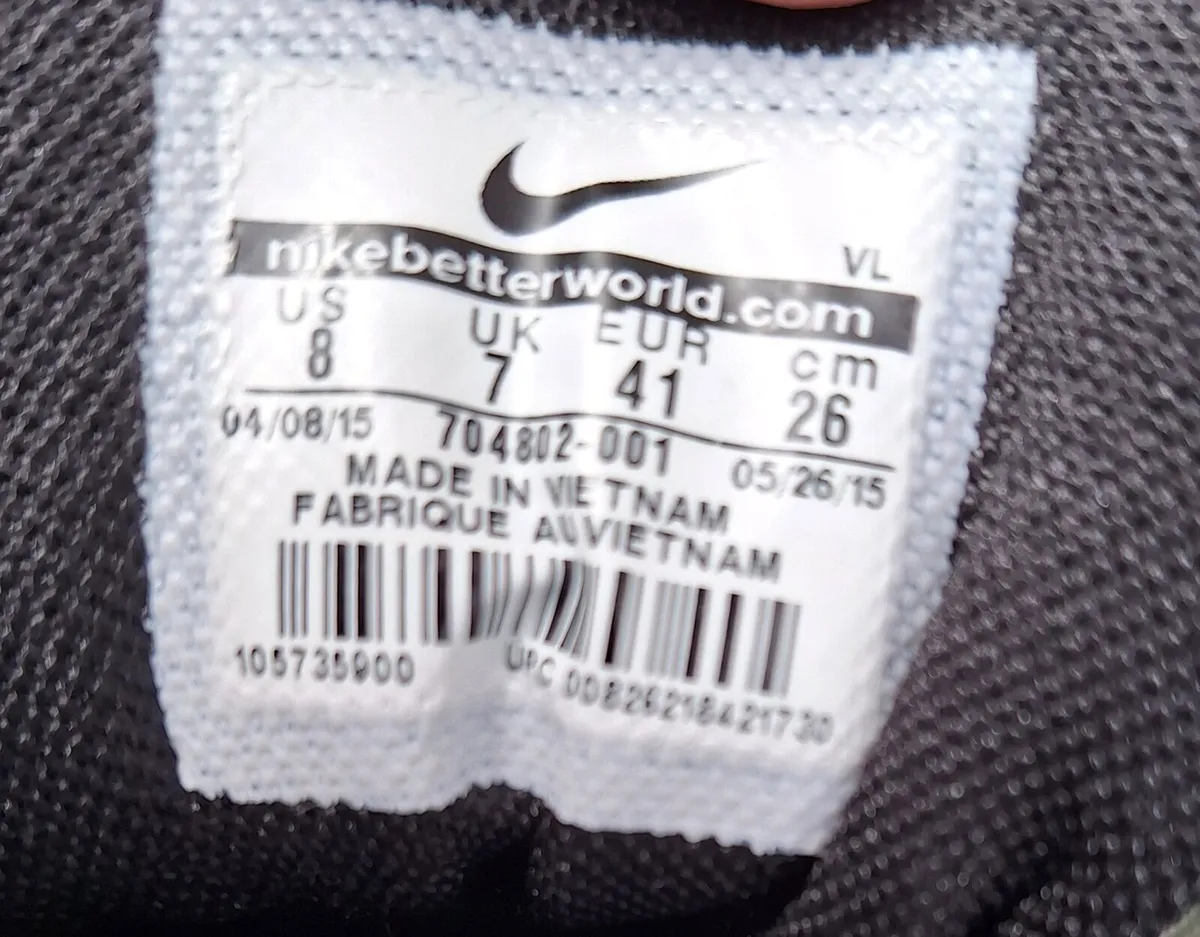Golf shoes... New Nike men's size 7 - Image 4