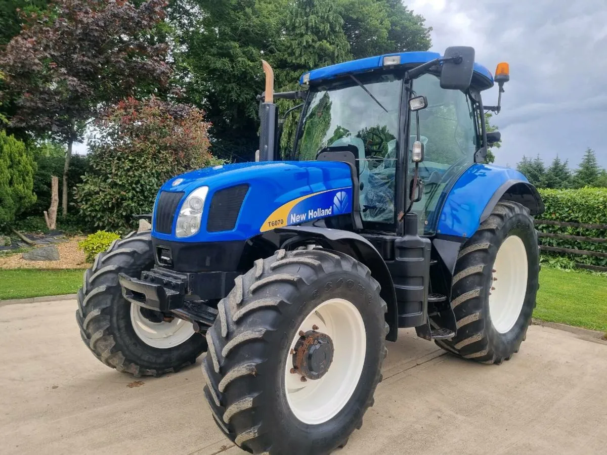 New Holland T6070 R/C full suspension 2008 - Image 4