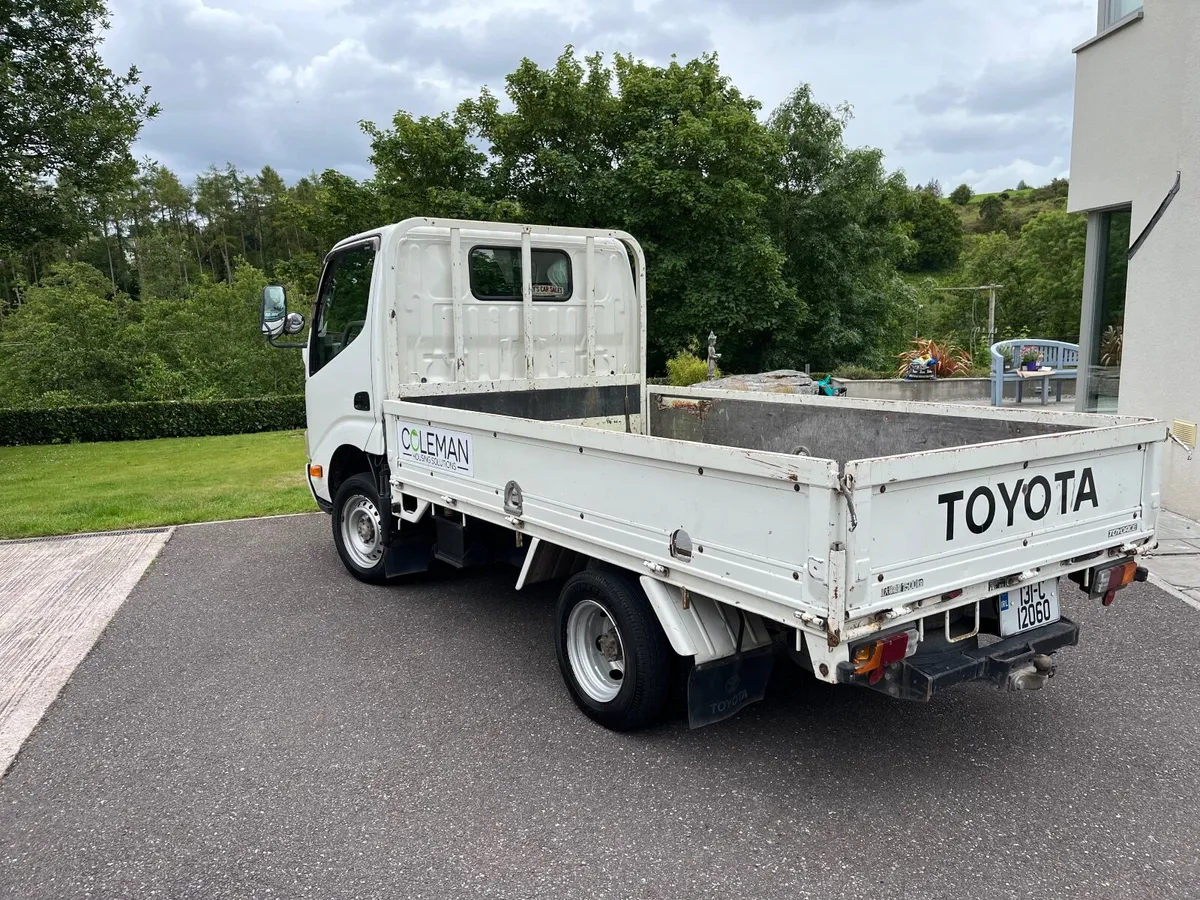 Toyota Dyna 2013 - Image 4