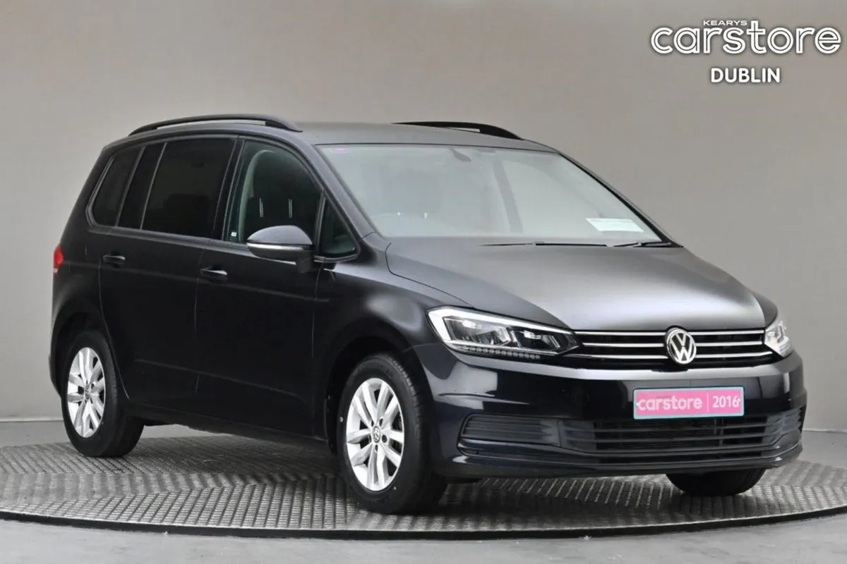 Volkswagen Touran 1.4 TSI DSG Comfortline  revers - Image 1