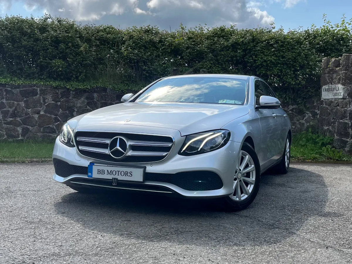 Mercedes-Benz E 200 D AVANTGARDE A/T - Image 4