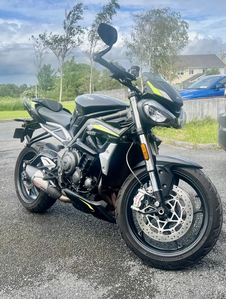 Triumph street triple RS  2023 - Image 3
