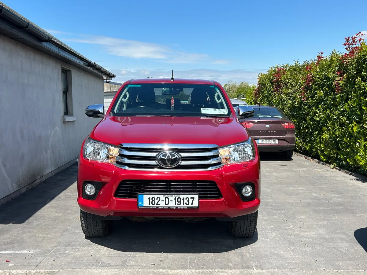 Toyota Hilux 2018 - Image 2