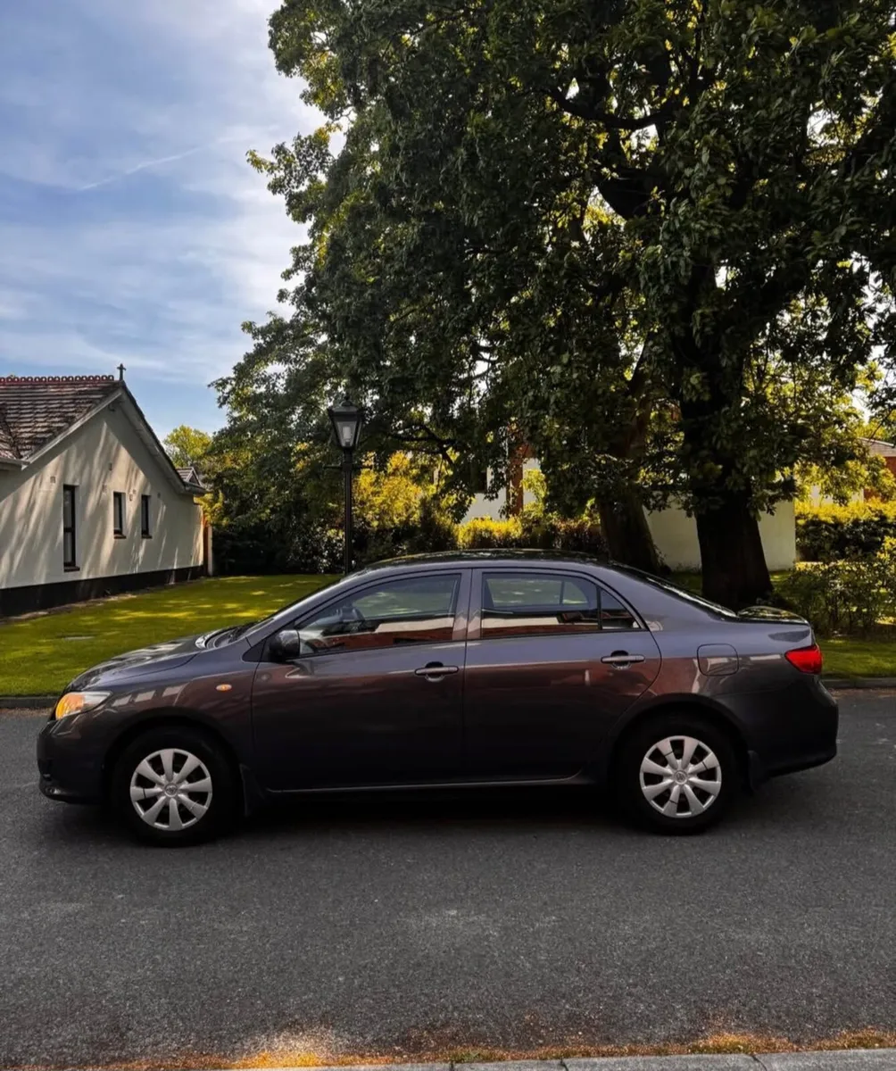 toyota corolla 2010 1.4 D4D Low Mileage - Image 4