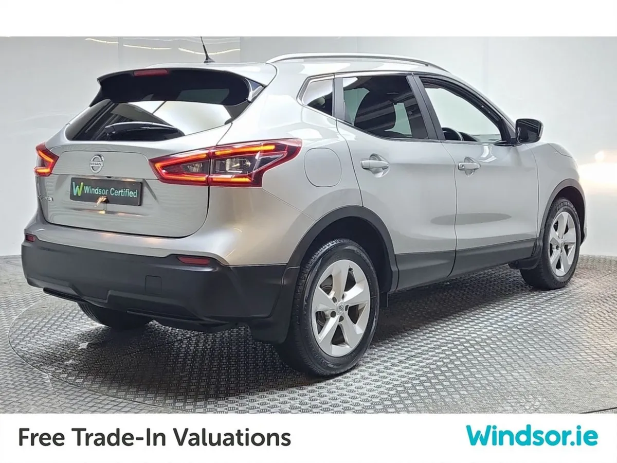 Nissan QASHQAI 1.5 DSL DCT SE - Image 3