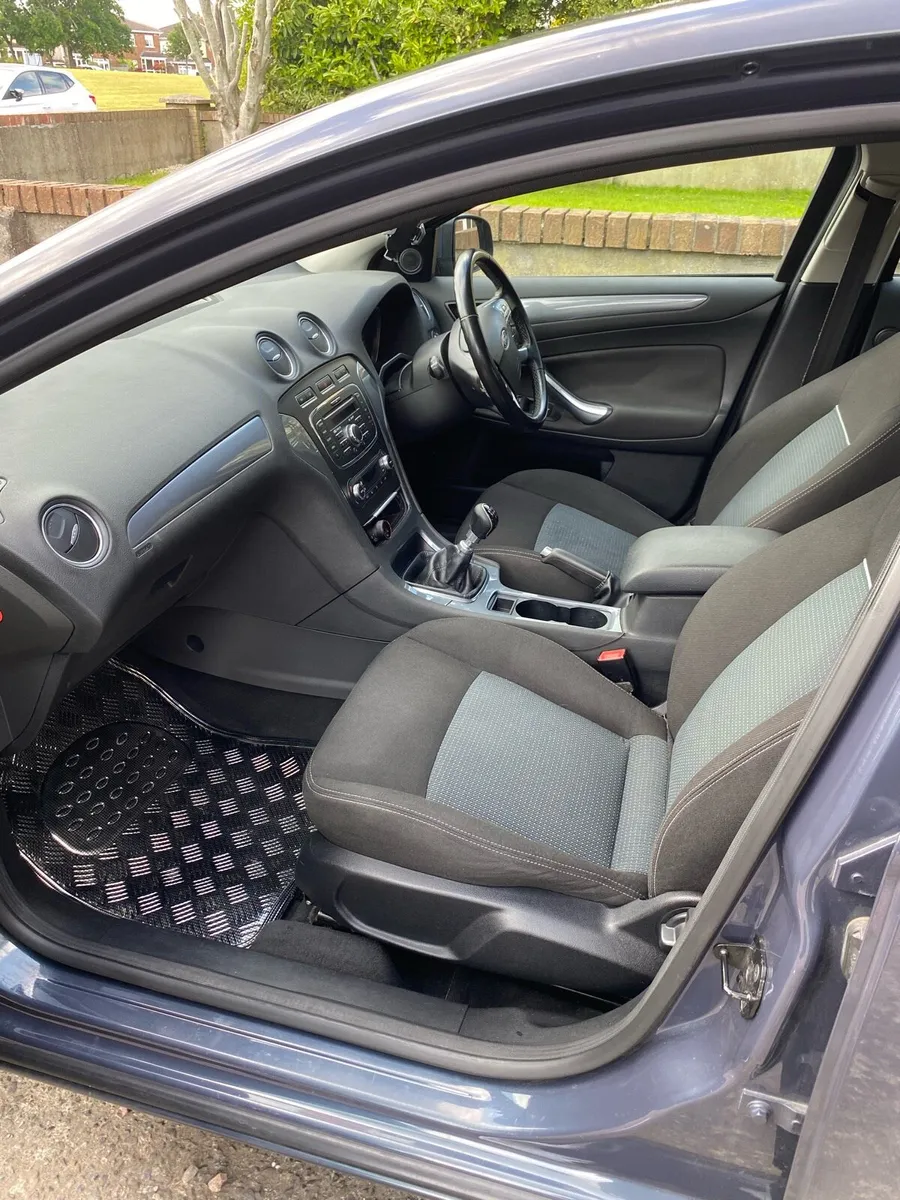 Ford Mondeo 2012 Econetic, NCT and Tax - Image 4