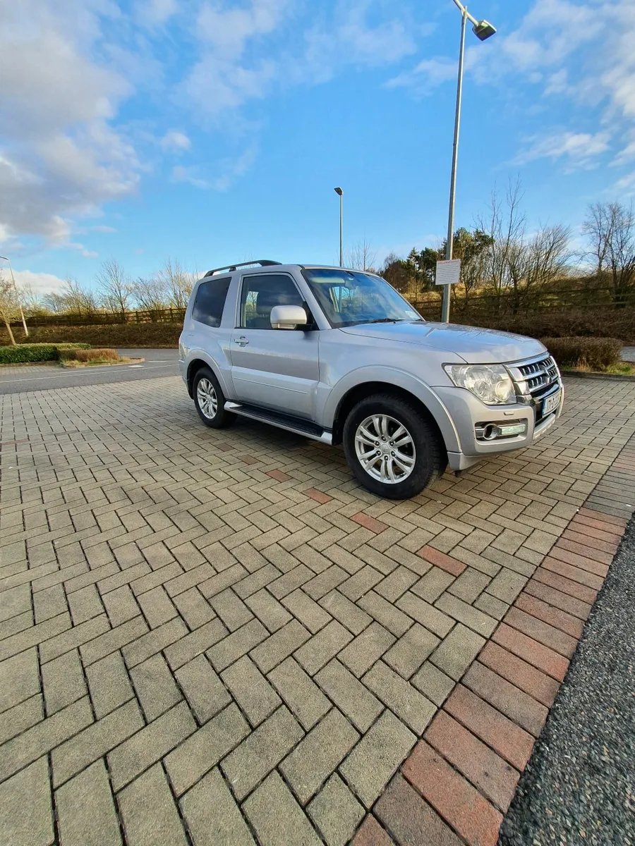 Mitsubishi Pajero 2017 SWB - Image 1
