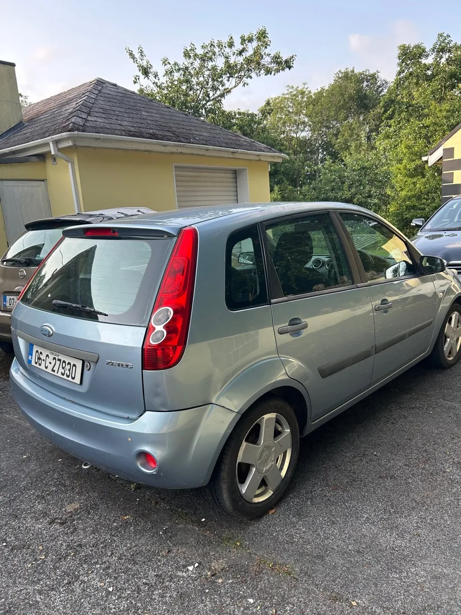 Ford Fiesta 2006 - Image 2