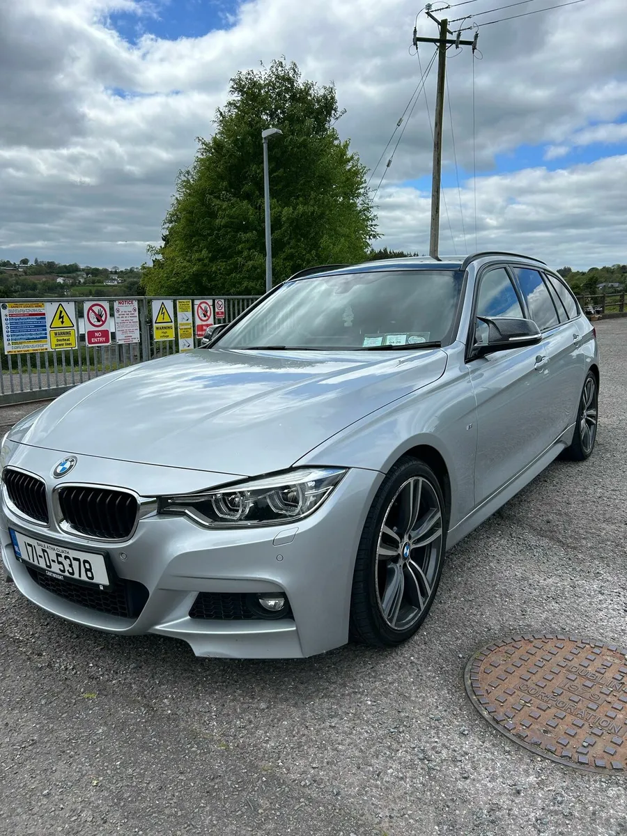 Car - Image 4