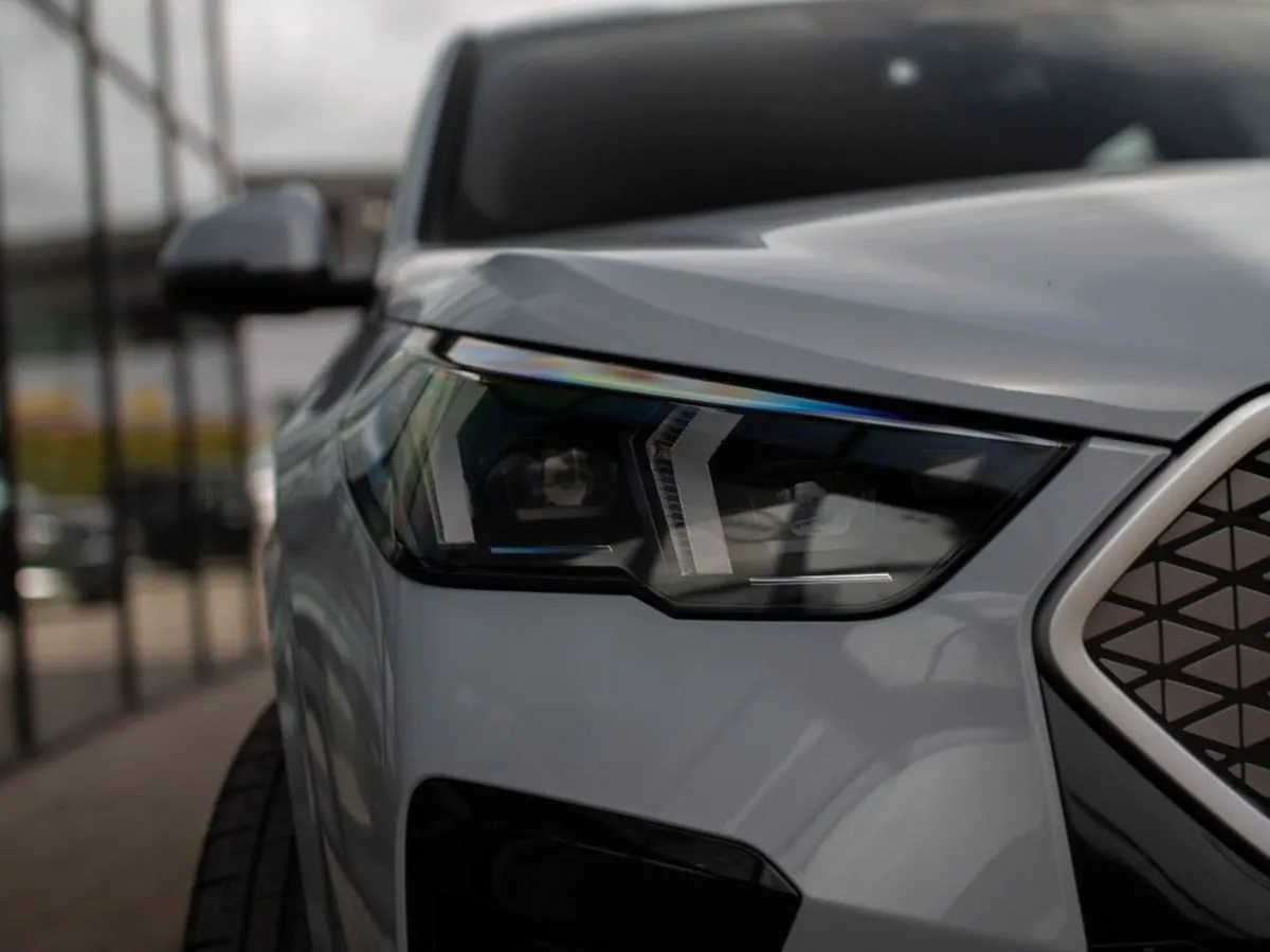 BMW iX2 Edrive20 M Sport - Image 3