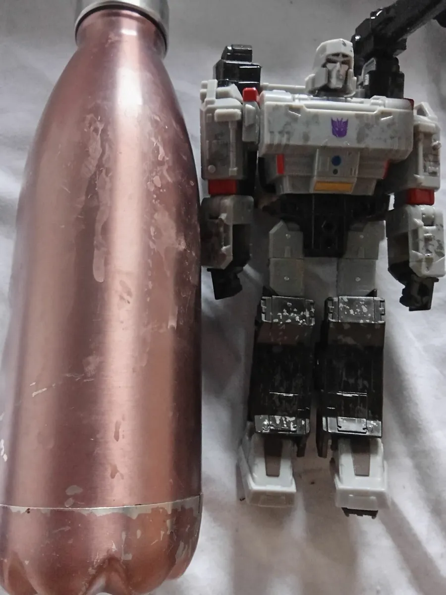 Action figures - Image 2