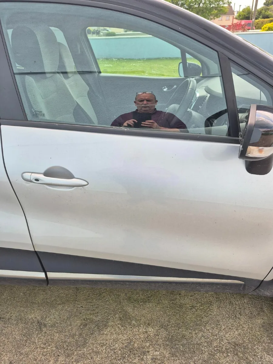 Renault Captur 2019 - Image 2