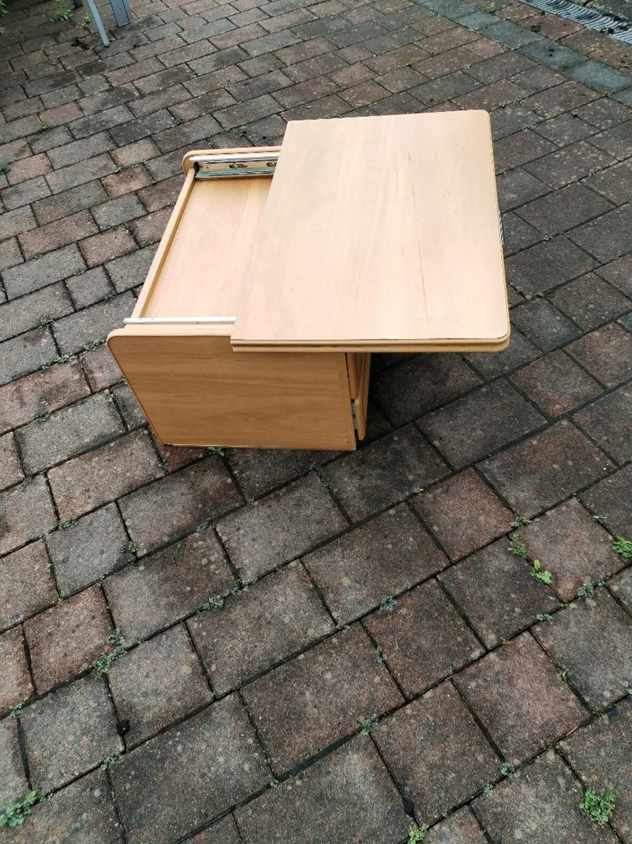 Caravan table unit - Image 2