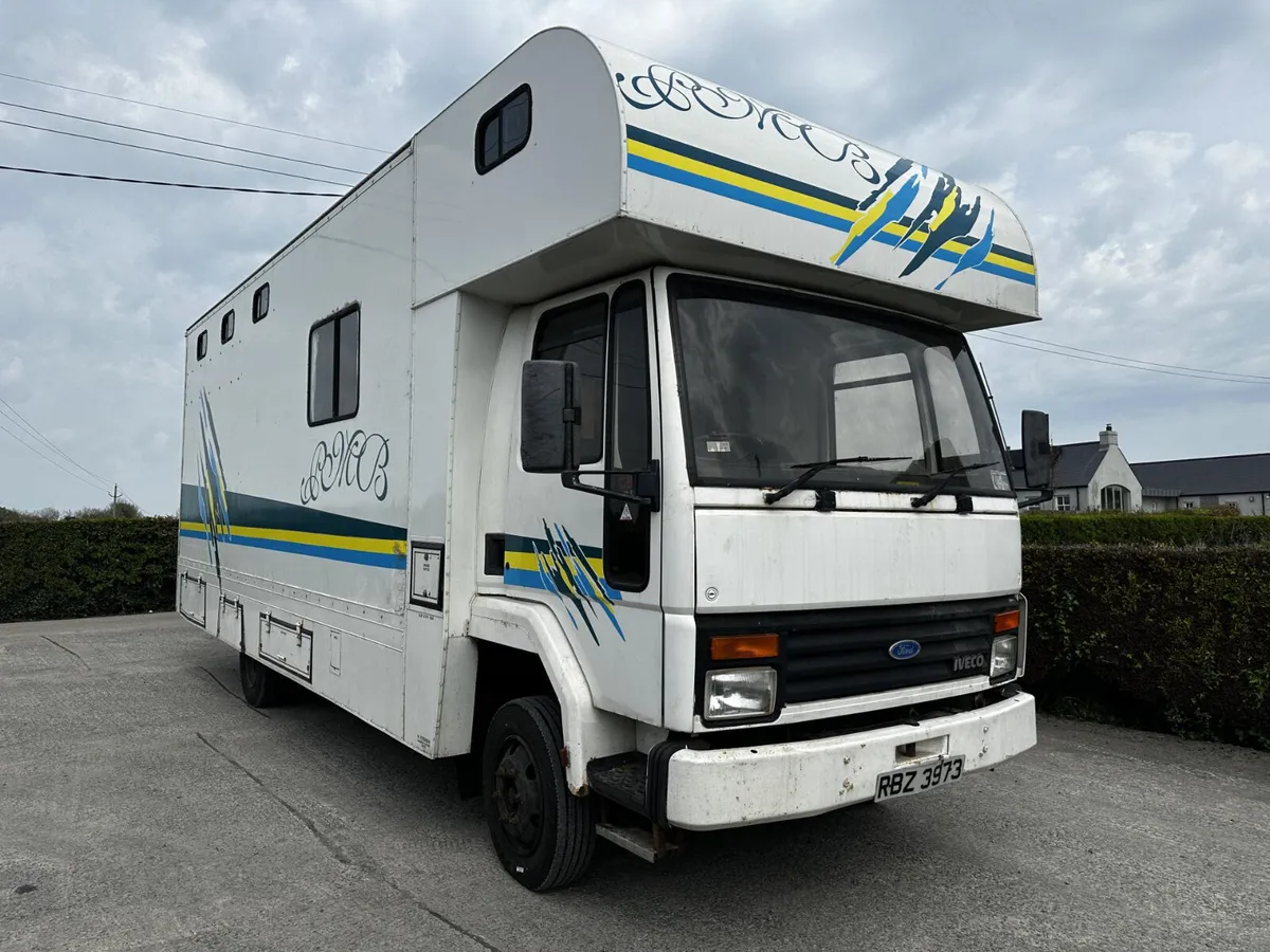 IVECO Horse Lorry **Online Auction** - Image 1