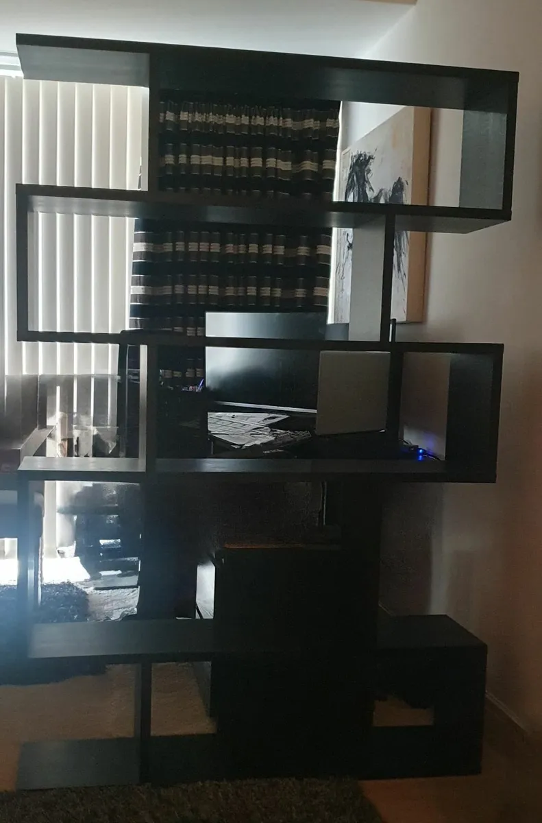 Solid Dark Oak Free-Standing Display Unit - Image 2
