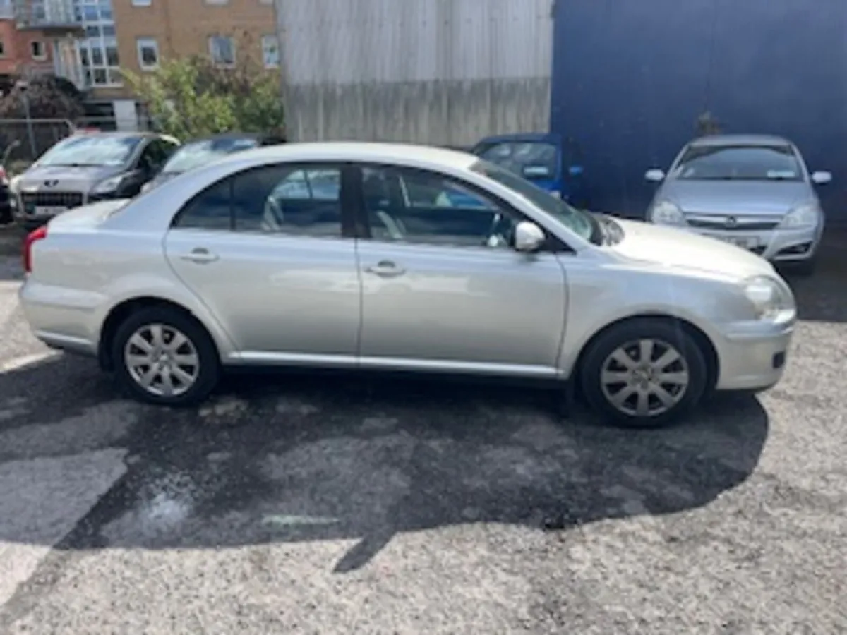 Toyota Avensis 2008 VERY LOW MILEAGE EXCELLENT CAR - Image 2