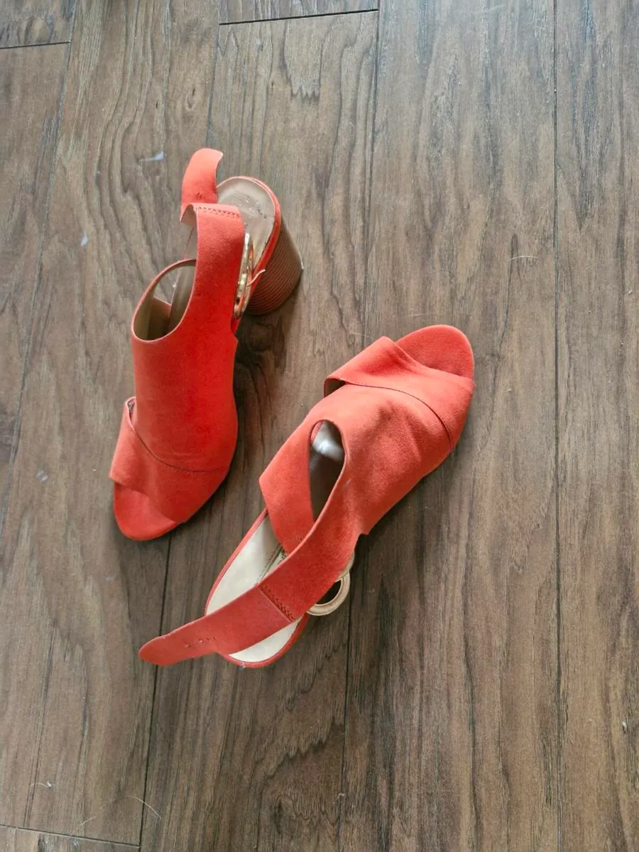 Orange Round Heels - Image 2