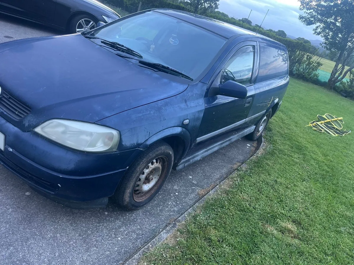 Vauxhall Astra van - Image 2
