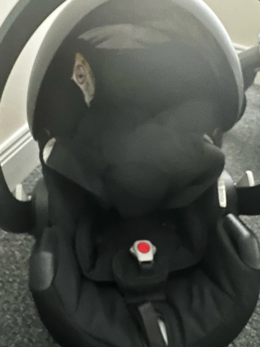 Stokke cot travel system - Image 3