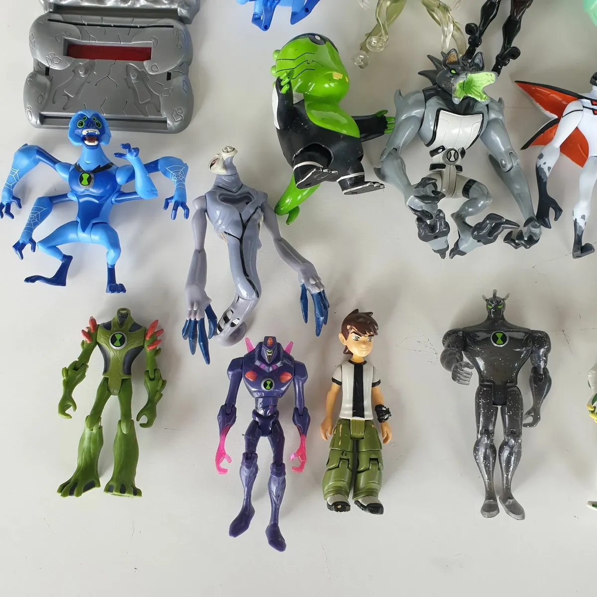 Ben 10 alien force figure bundle - Image 4
