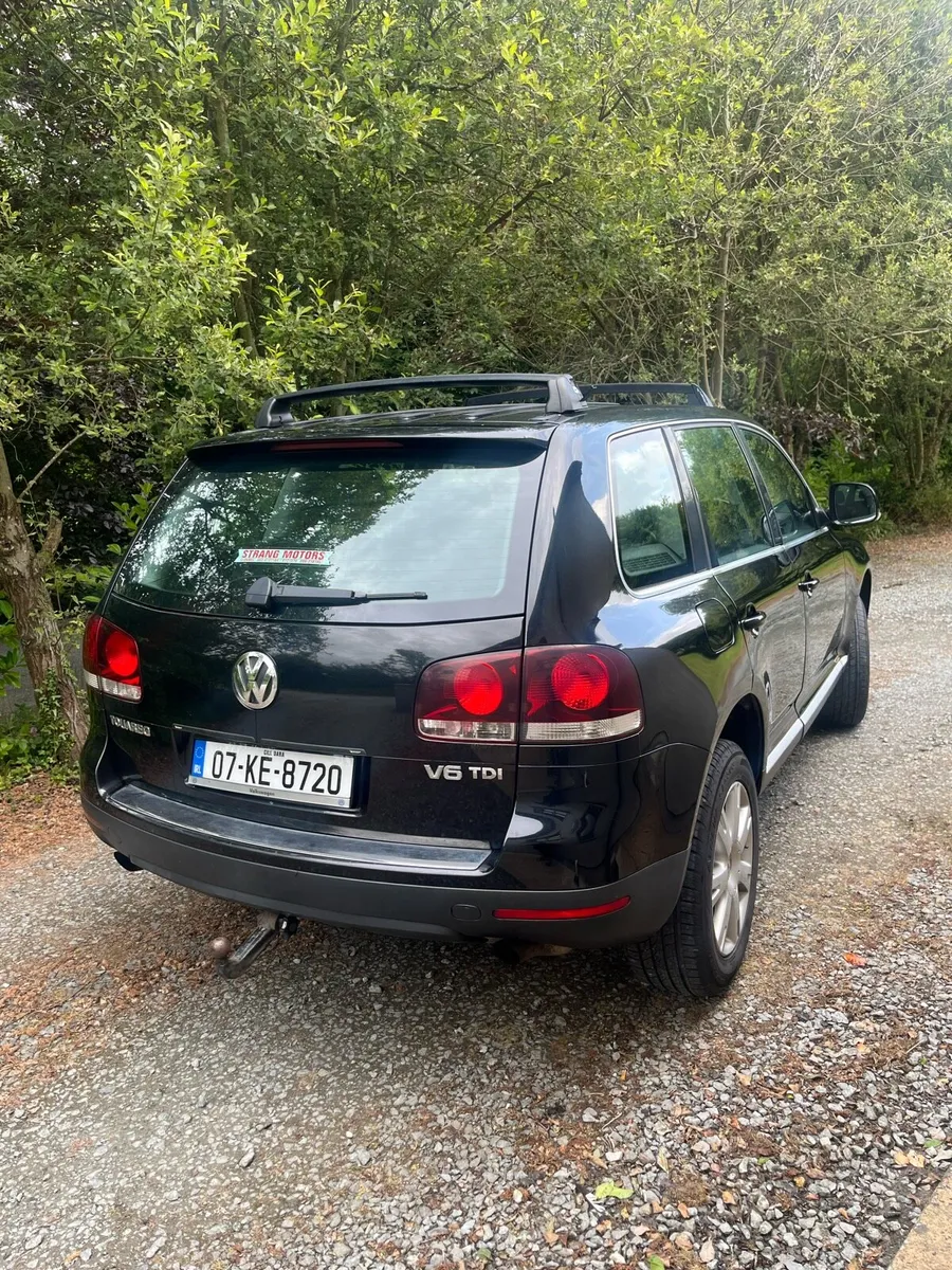 Volkswagen Touareg - Image 2