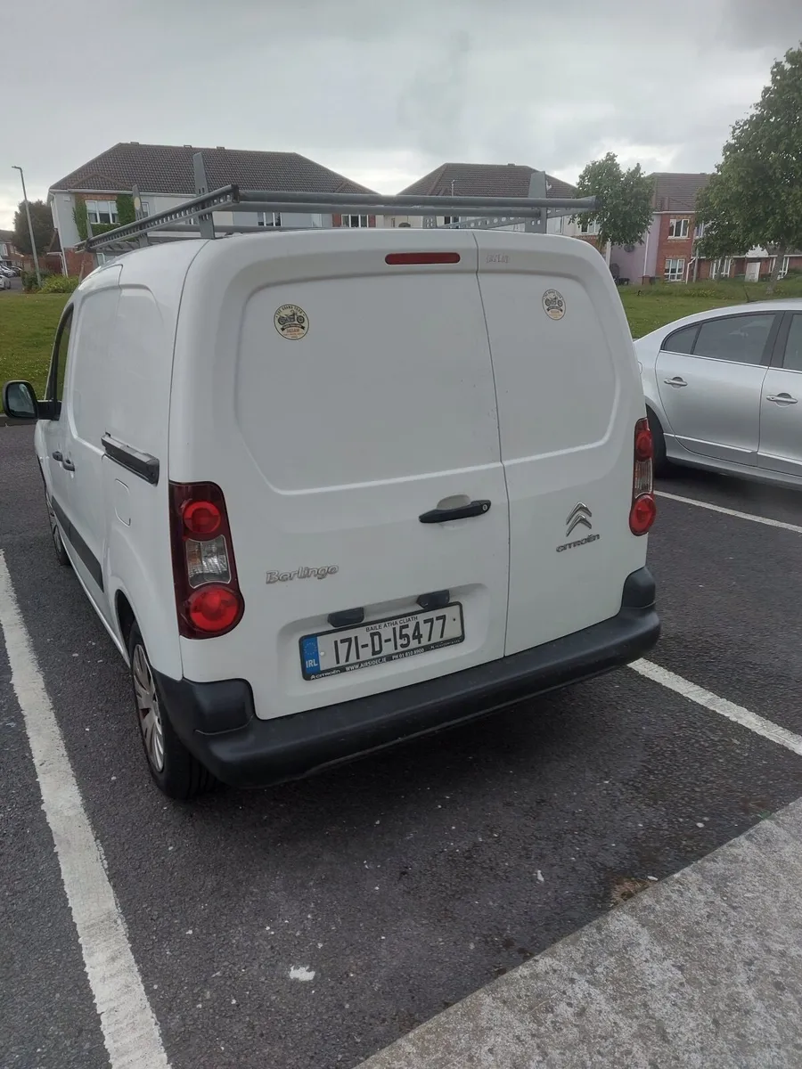 Citroen Berlingo 2017 - Image 2
