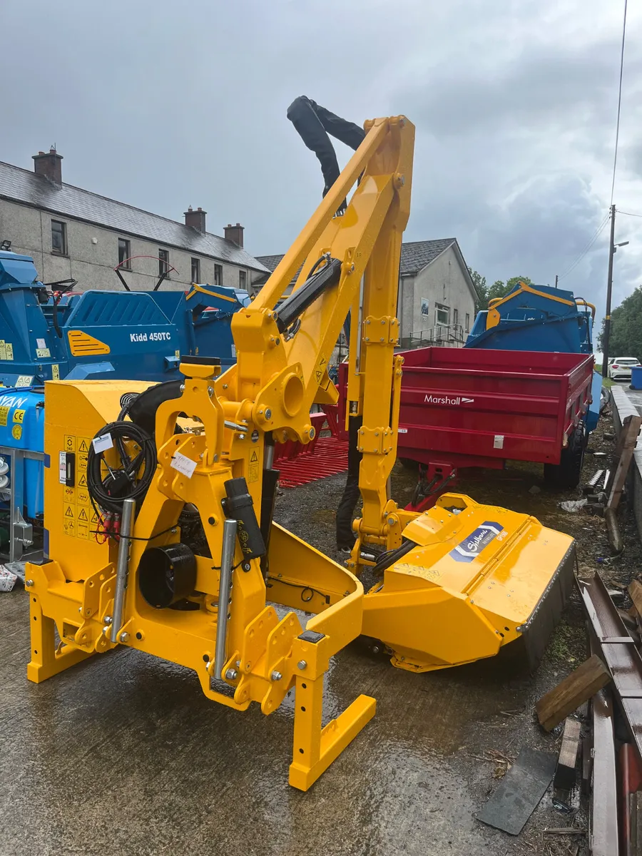 New Shelbourne Reynolds 6060T Hedgecutter - Image 2