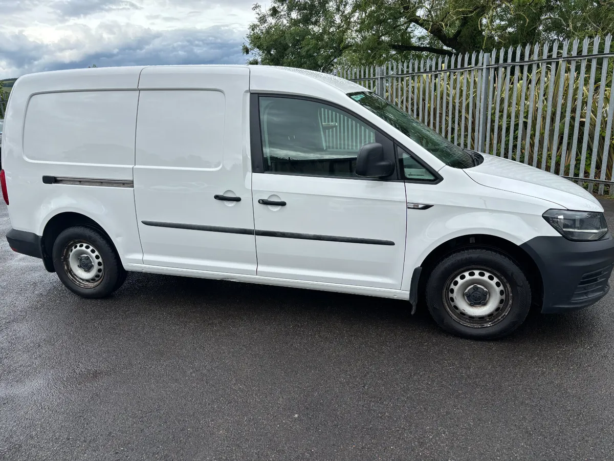 Volkswagen Caddy 2019, Maxi TDI 102HP MANUAL 5SPEE - Image 1