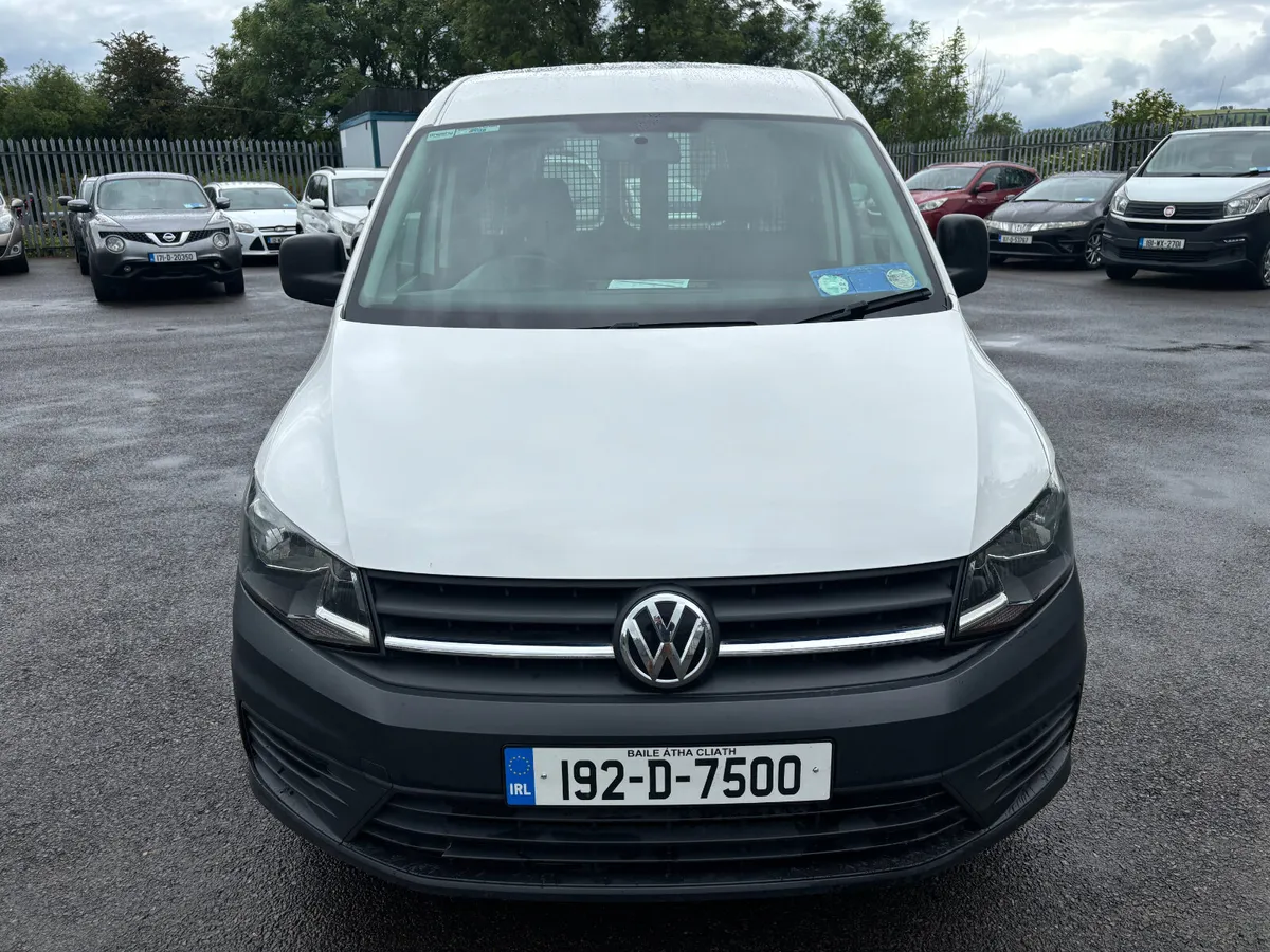 Volkswagen Caddy 2019, Maxi TDI 102HP MANUAL 5SPEE - Image 3