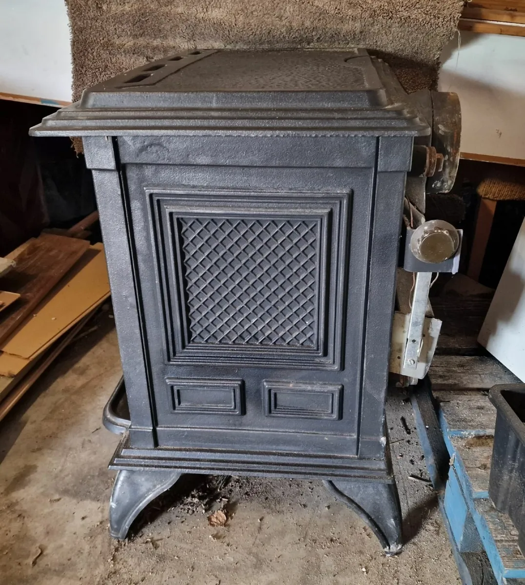 Stove - Image 2