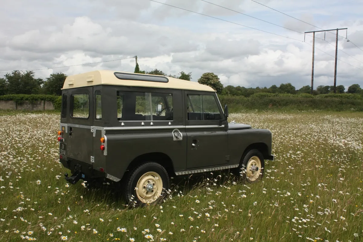 Land Rover Series III 1980 - Image 1